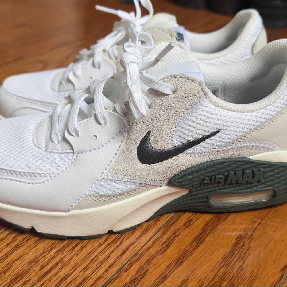 Nike Air Max White and Gray Sneakers